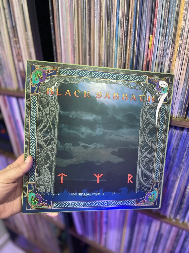 Black Sabbath – TYR. Foto: Arquivo pessoal.
