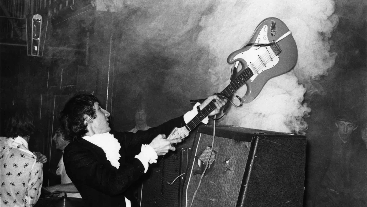 Pete Townshend explica por que destruía suas guitarras