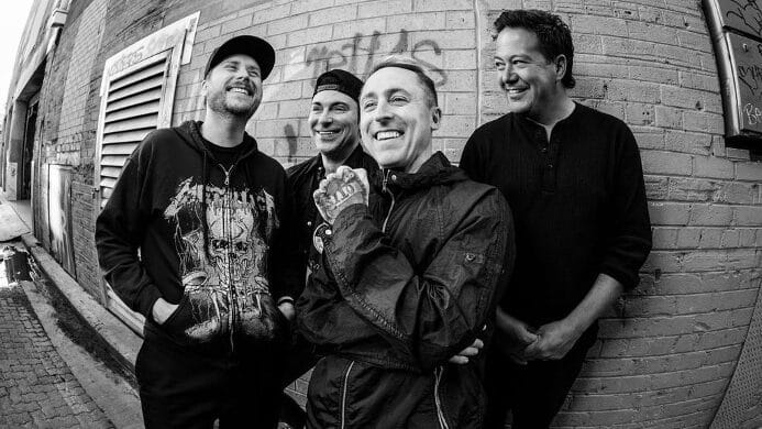 Yellowcard revela novo single “Bedroom Posters”