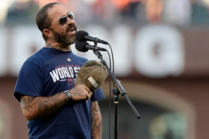 Aaron Lewis alcança topo da parada country do iTunes com “Give My Country Back”