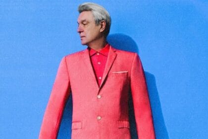 David Byrne lança “The Avant Garde” e anuncia novo álbum para setembro
