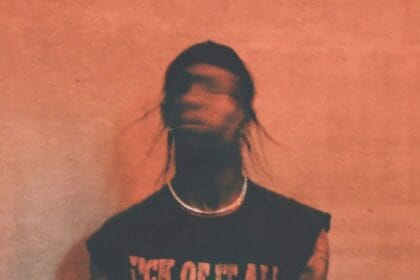Travis Scott encerra apresentação principal em Leeds após 55 minutos