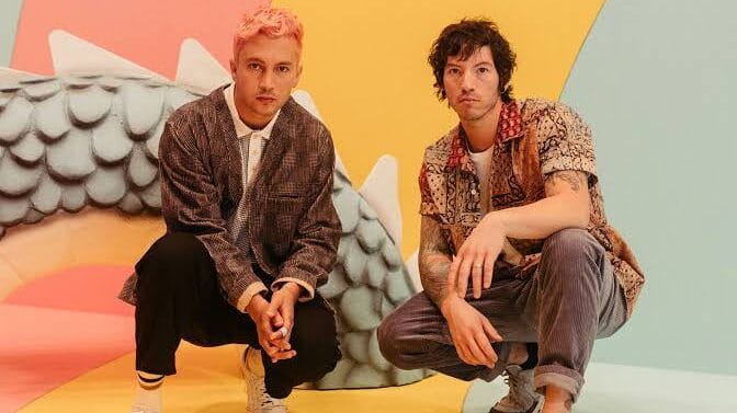 Twenty One Pilots lança novo single “Drum Show”