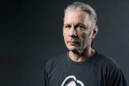 Bruce Dickinson anuncia novo álbum gravado no estúdio de Dave Grohl