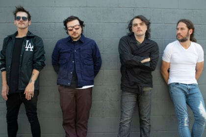 My Chemical Romance leva Billy Corgan ao palco em Chicago