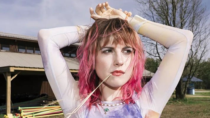 Paramore não acabou, diz Hayley Williams após álbum solo