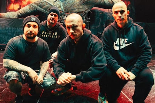 Trivium anuncia EP “Struck dead” com três faixas inéditas e clipe de “Bury me with my screams”