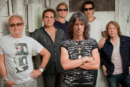 Foreigner se oferece para tocar no casamento de Taylor Swift
