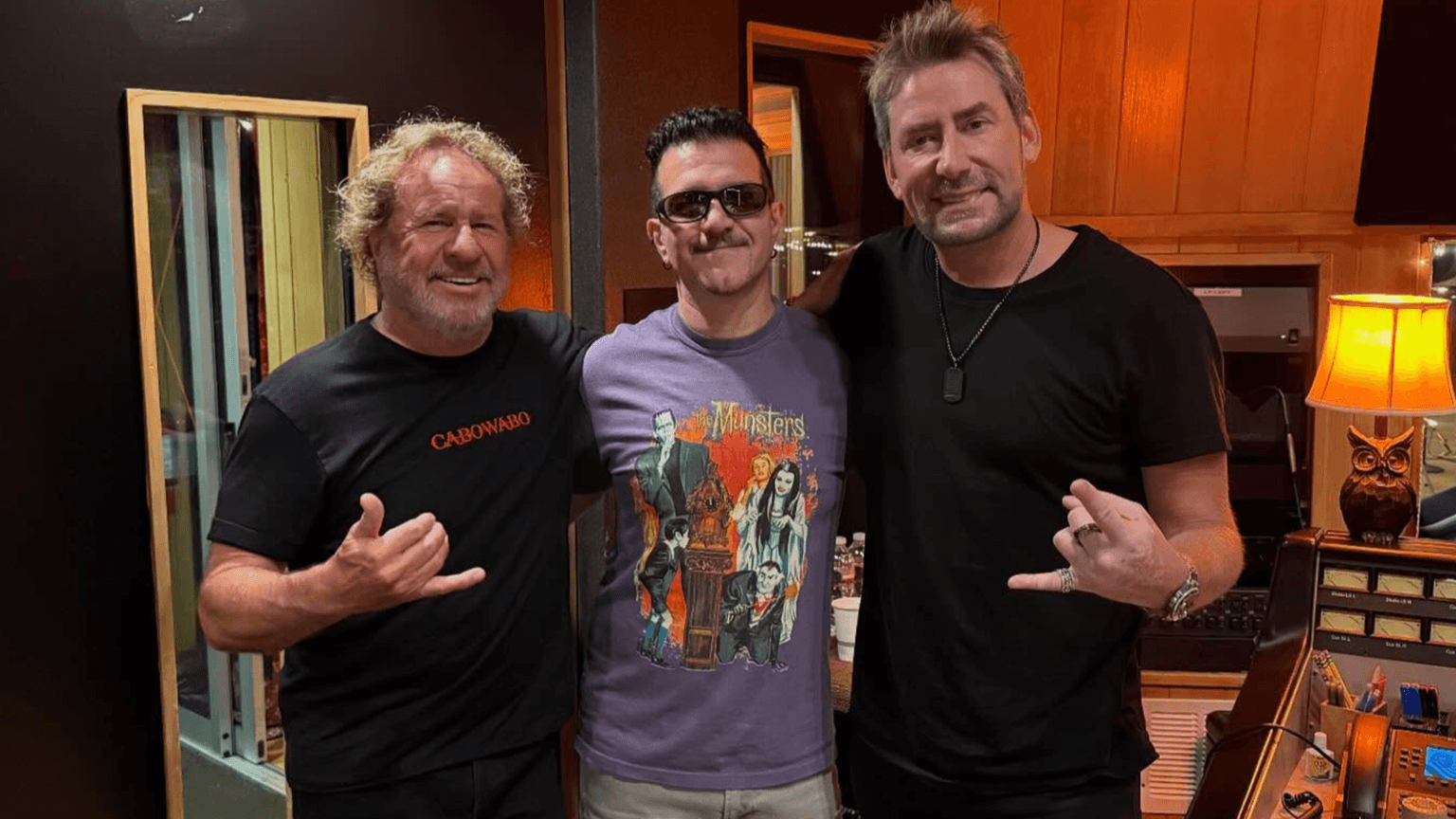 Charlie Benante grava faixa com Chad Kroeger e Sammy Hagar