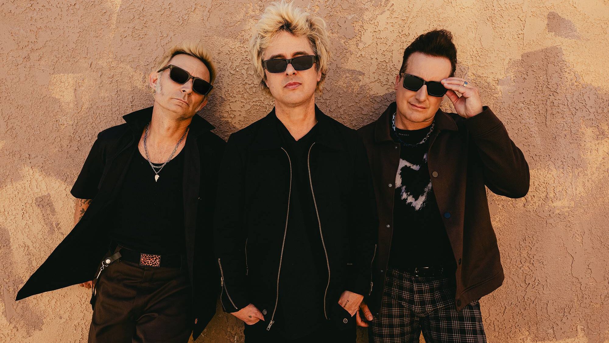 Green Day critica Trump após foguete surgir em festival