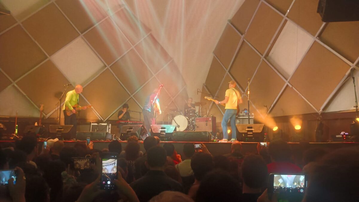 Resenha de Show – Teenage Fanclub no Cine Jóia – 04/09/2025.