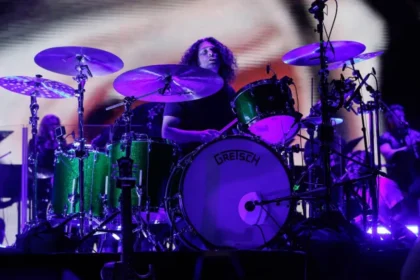Ilan Rubin comenta sua estreia no Foo Fighters