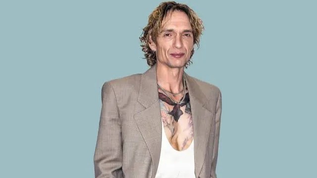 Justin Hawkins, do The Darkness, reage a deepfake de IA em meme viral de Downing Street