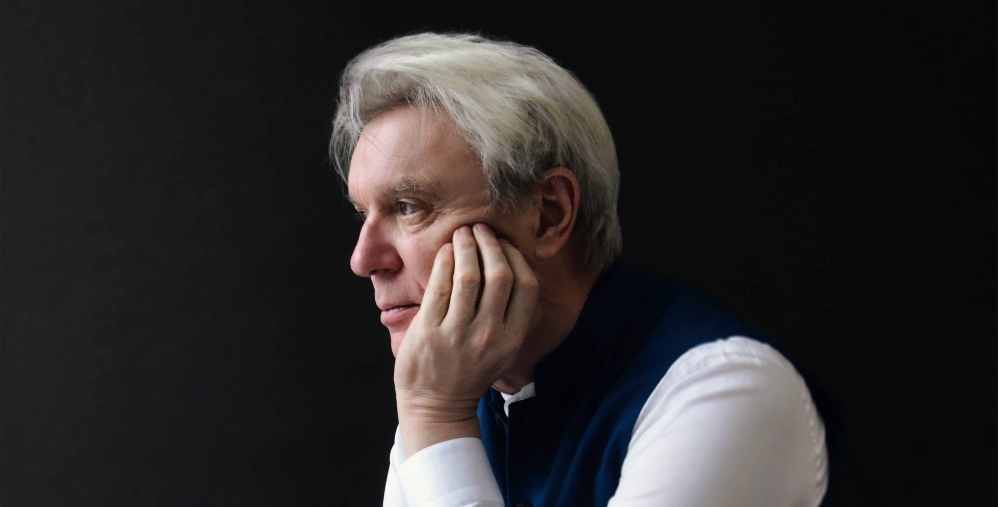 David Byrne revela ter sido um “tirano” no início da carreira