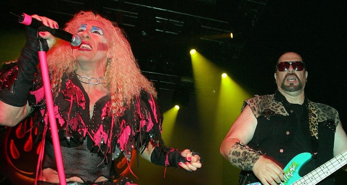 Jay Jay French fala sobre Sebastian Bach nos vocais do Twisted Sister