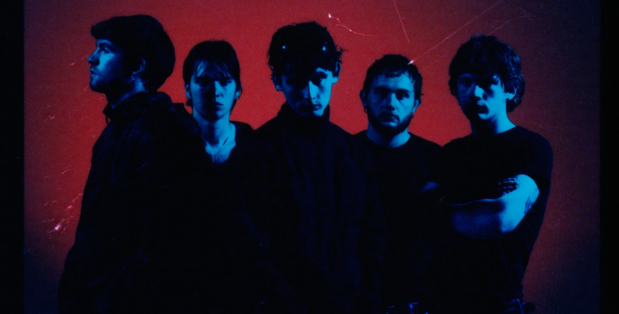 Cardinals apresenta ‘Masquerade’, seu álbum de estreia