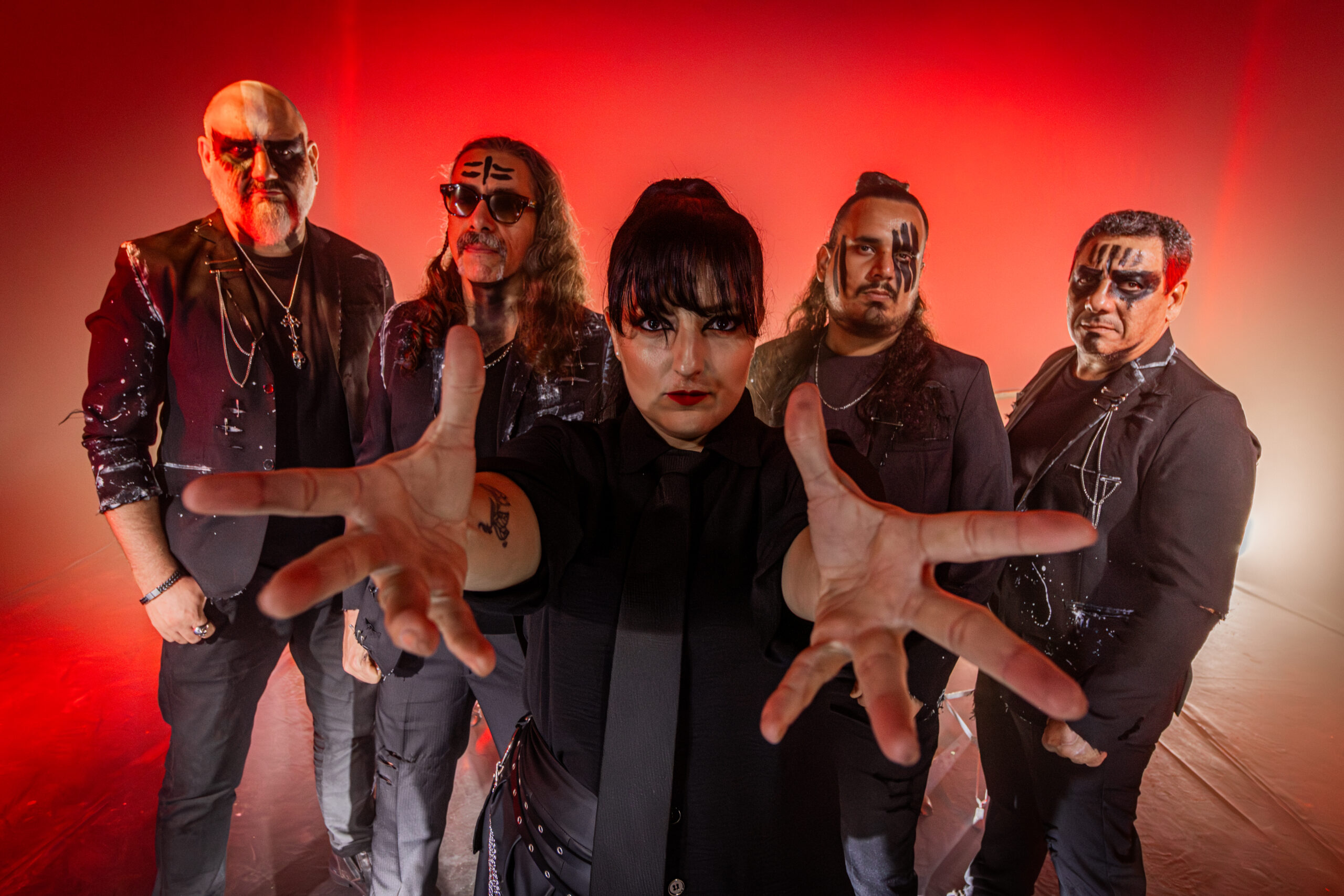 Revengin anuncia turnê europeia para divulgar “Dark Dogma Embrace”