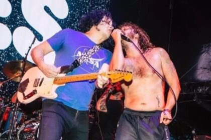 Jack White toca com Idles no Riot Fest em Chicago