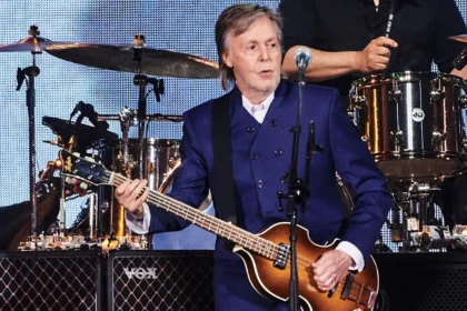 Baixo roubado de Paul McCartney vira tema de documentário