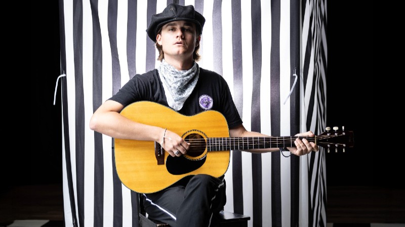 Robin Taylor Zander, do Cheap Trick, anuncia novo álbum e lança single