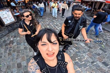 Tela Vazia lança clipe de “Vibra”, gravado em turnê pela Europa