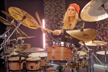 Assista Anika Nilles demonstrar exatamente por que o Rush a escolheu como sua nova baterista