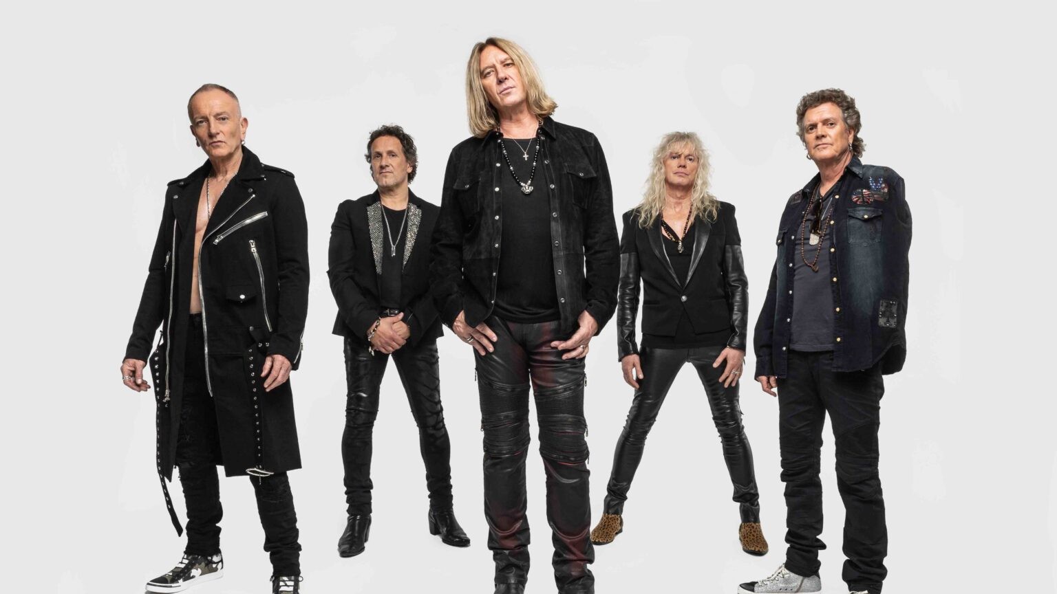 Phil Collen fala sobre a amizade no Def Leppard e a nova produção visual dos shows