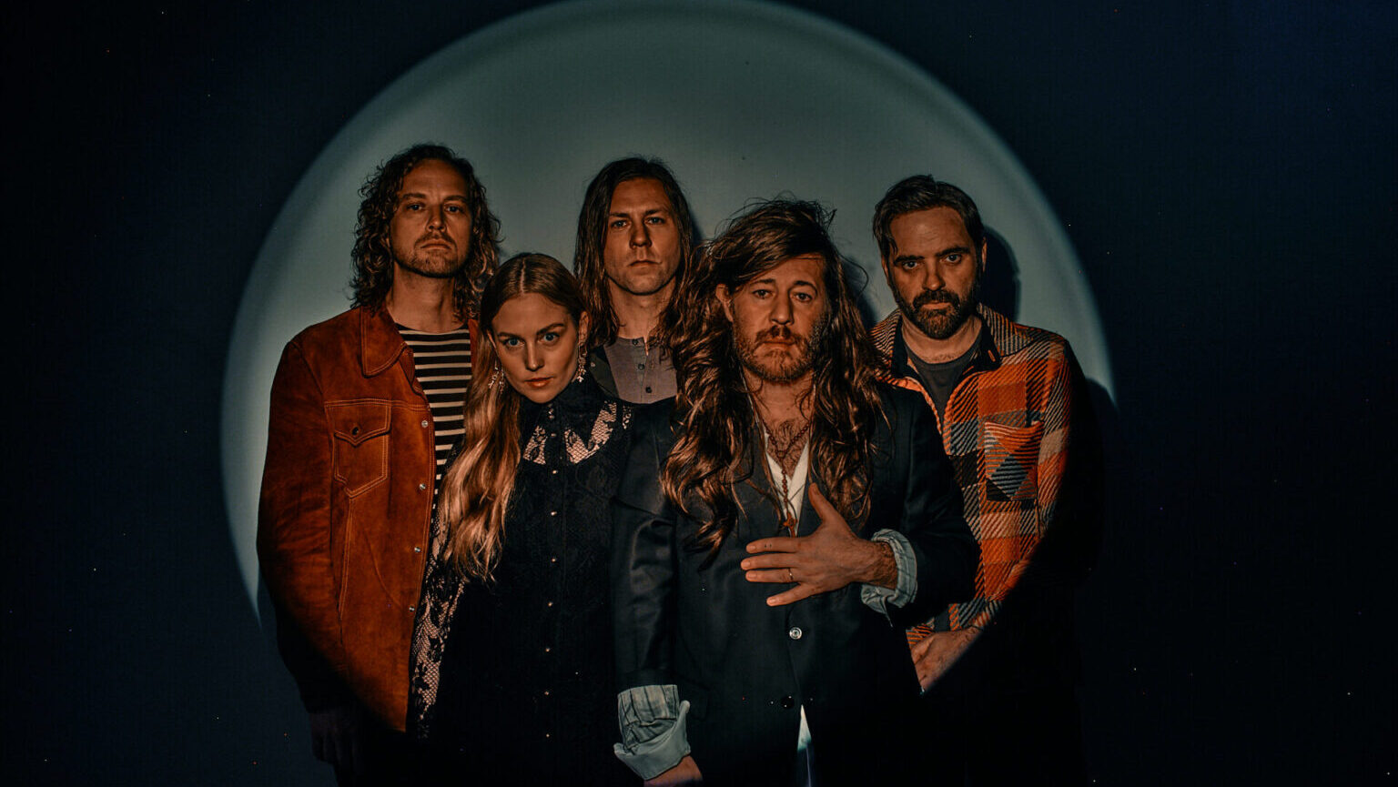 Other Lives retorna a Stillwater para gravar novo álbum “Volume V”