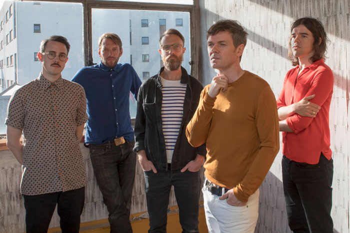 Idlewild volta à forma em seu novo disco