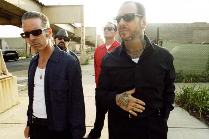 Mike Ness confirma finalização de novo álbum do Social Distortion após 13 anos