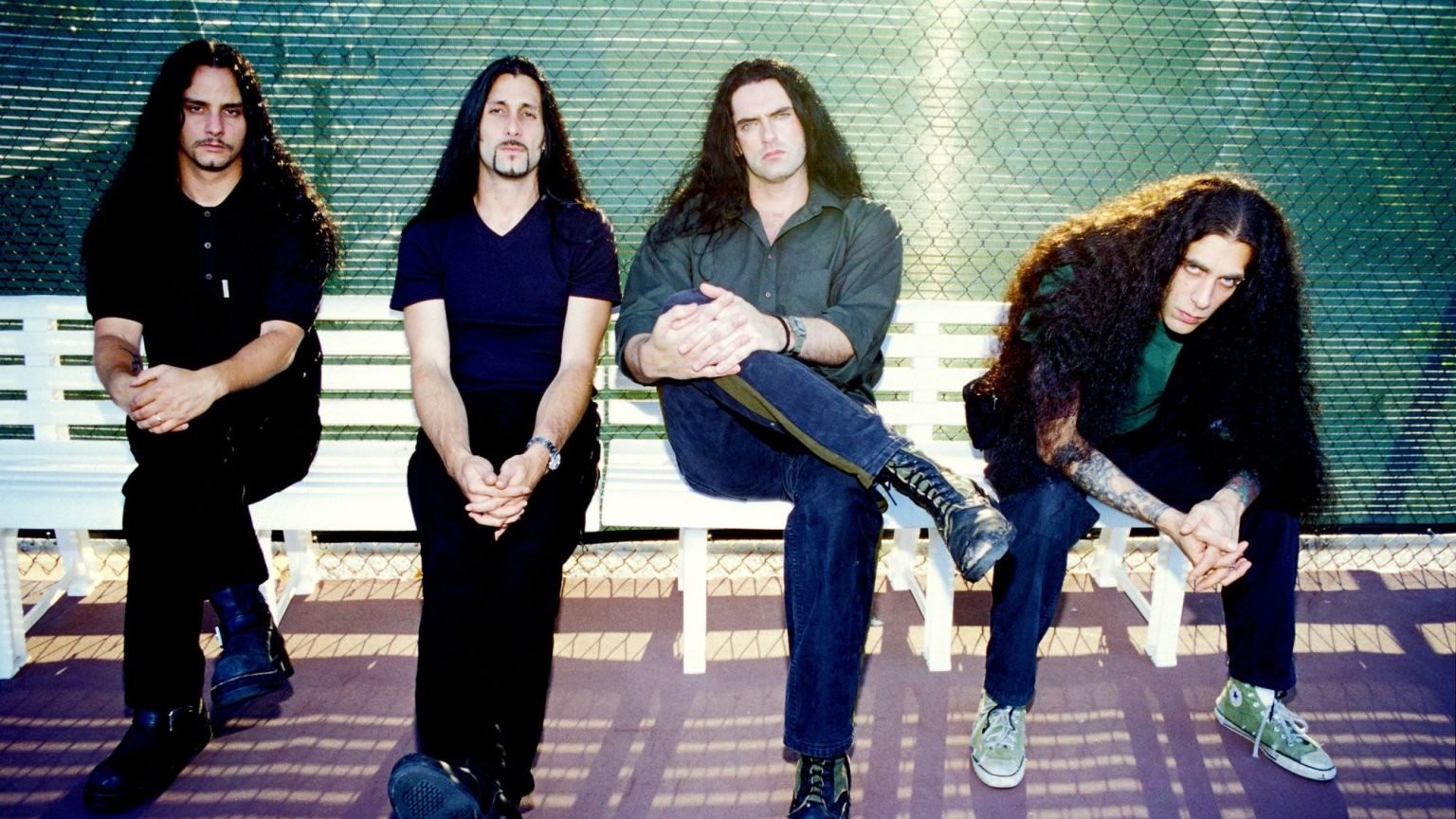 Baterista do Type O Negative encontra música inédita das sessões de “October Rust”