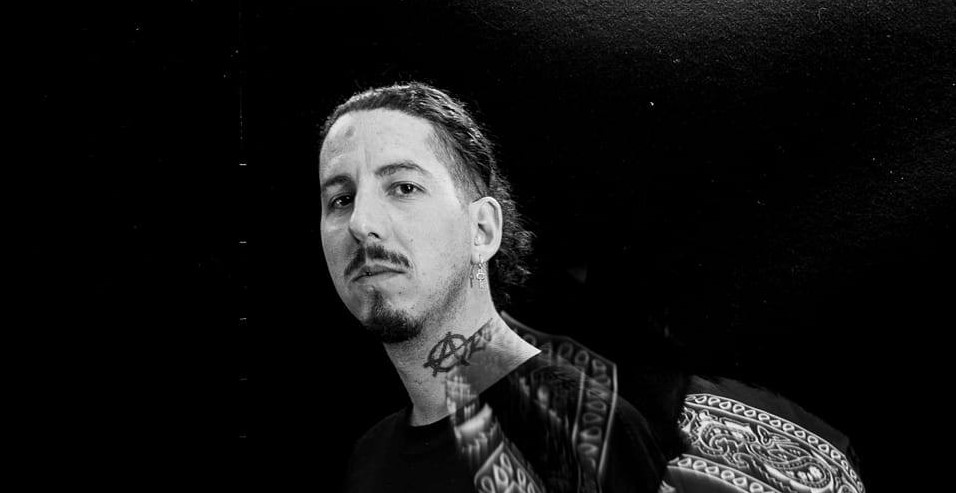Baltazar MC lança “Amores”, single que celebra o amor próprio e a maturidade emocional