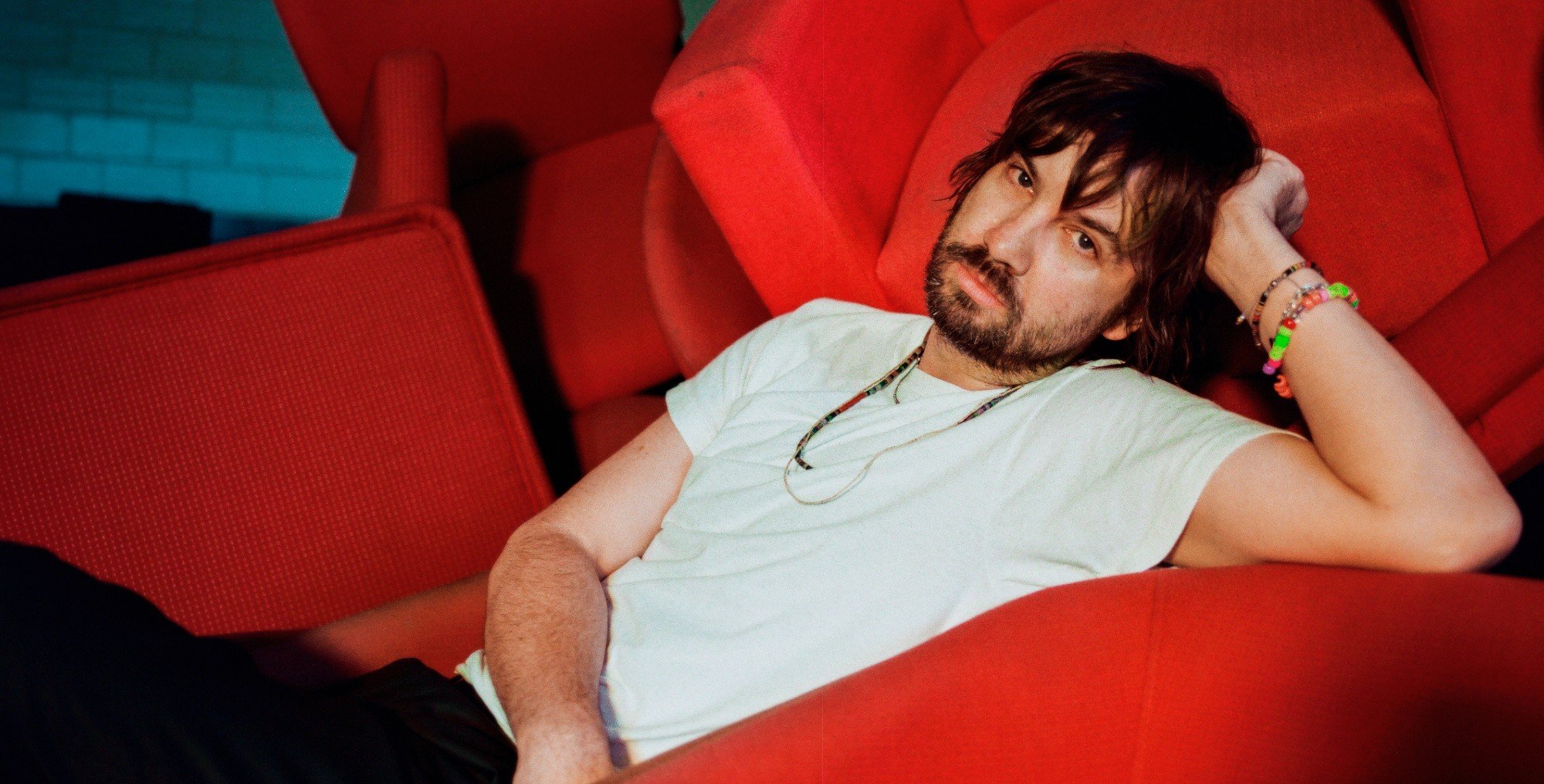 Tame Impala revela ‘Not My World’ em set no México