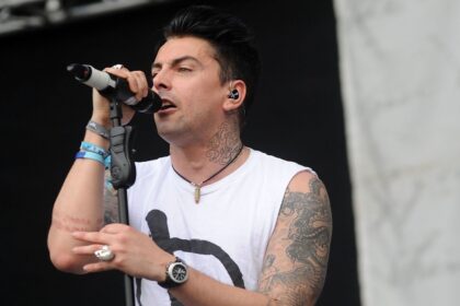 Assassinato de Ian Watkins: presos mais dois suspeitos