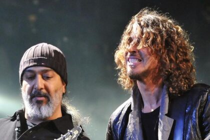 Soundgarden segue trabalhando em álbum final com vocais de Chris Cornell