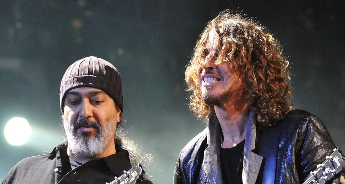 Kim Thayil do Soundgarden comenta sobre apreciação por Metallica e frustração com gravadora