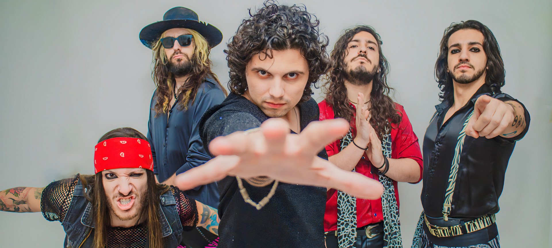 Black Jack lança ‘Out of Control’, single especial Halloween