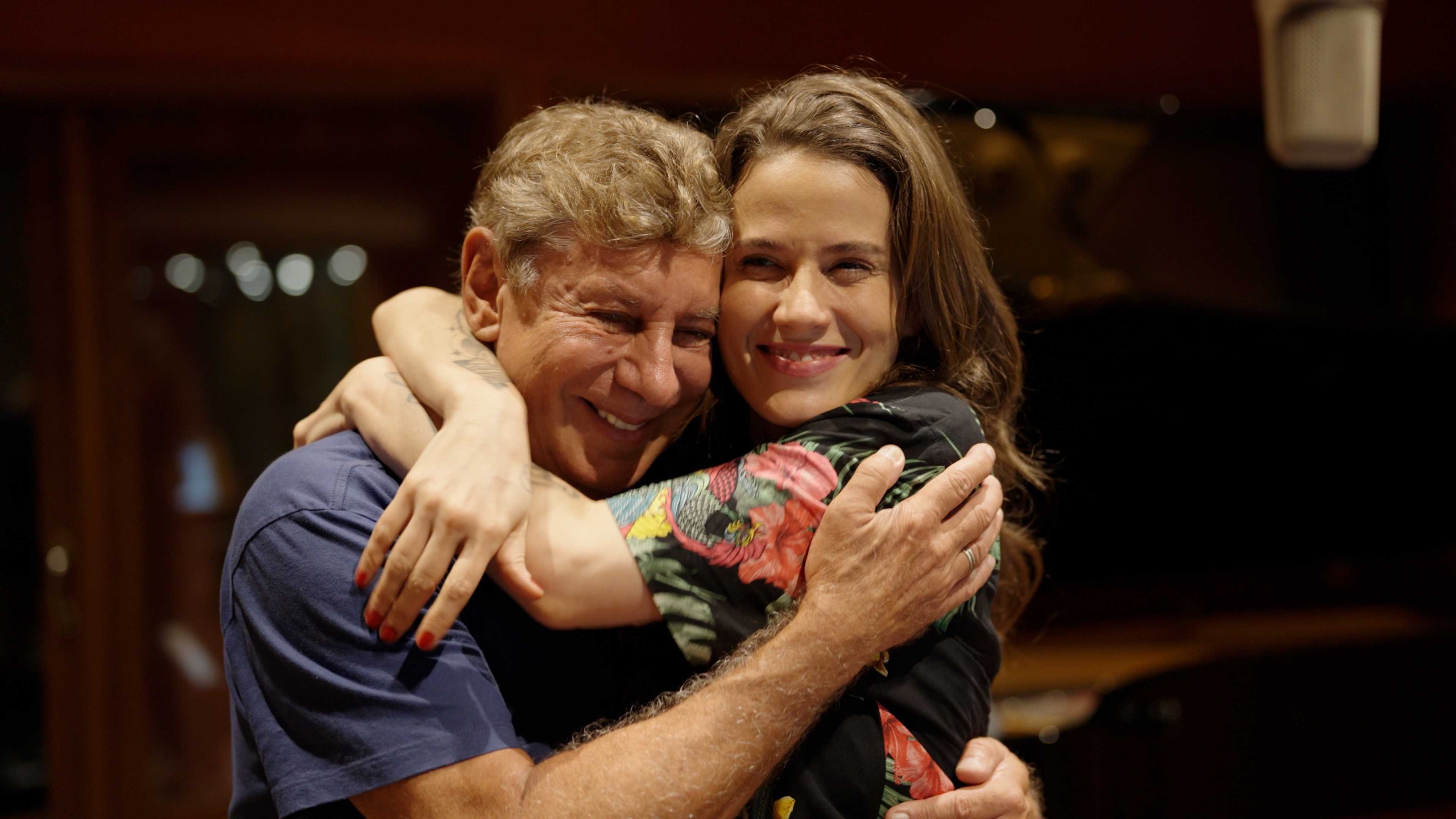Flávio Venturini e Ana Cañas regravam “Tudo O Que Você Podia Ser” em dueto inédito