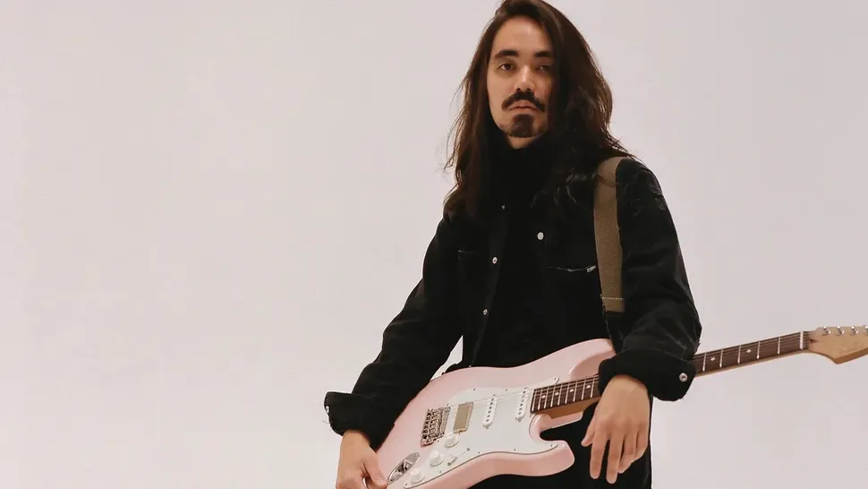 Mateus Asato lança primeiro single solo; ouça “Cryin'”
