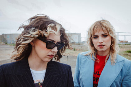 Picture Parlour lança single ‘The Travelling Show’