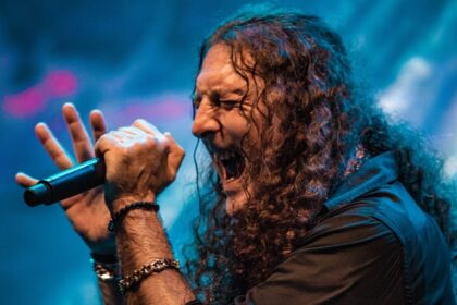 Fabio Lione comenta sua saída do Angra pela primeira vez