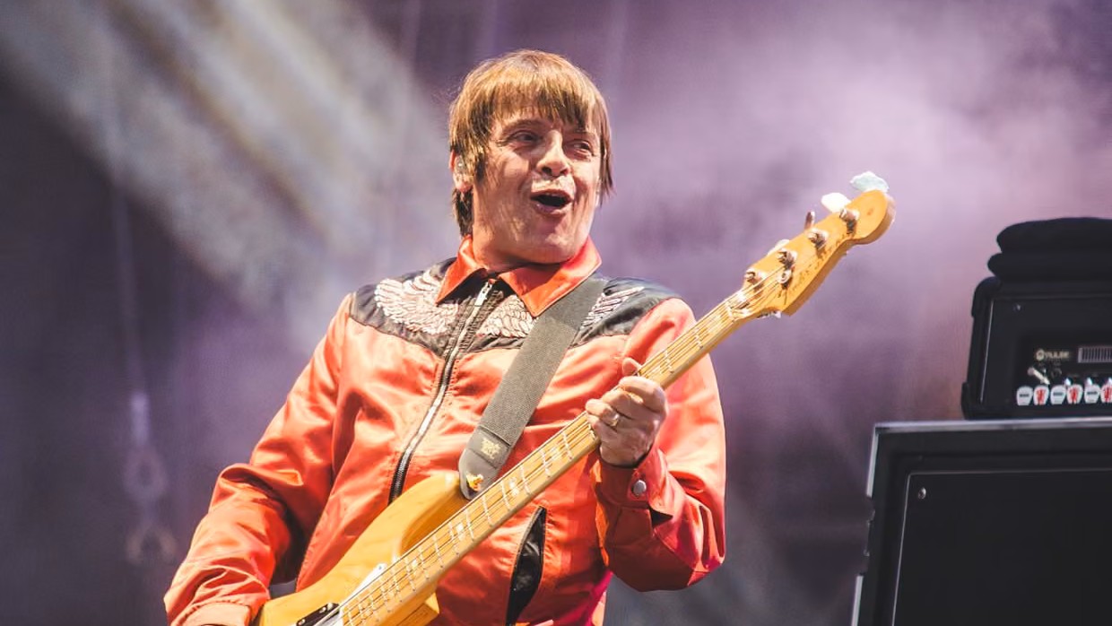 Mani, baixista do Stone Roses, morre aos 63 anos