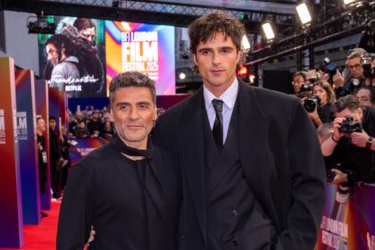 Oscar Isaac relembra sua banda de ska nos anos 90 que abriu para o Green Day
