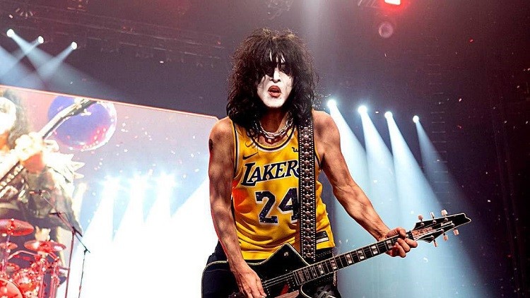 Kiss planeja novas músicas após show de retorno em Vegas
