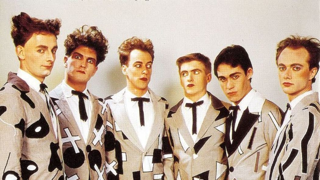 Split Enz anuncia turnê de reunião após 18 anos em 2026