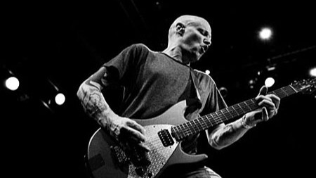 Guitarrista do Descendents, Stephen Egerton, grava novo álbum solo em Abbey Road