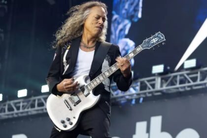 Leilão de guitarras Gibson reúne peça tocada por Hammett
