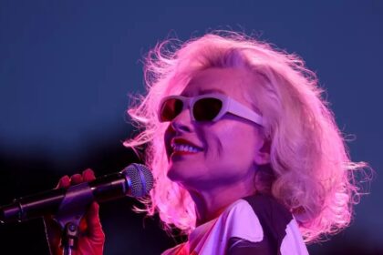 Blondie avalia futuro das turnês sem Clem Burke
