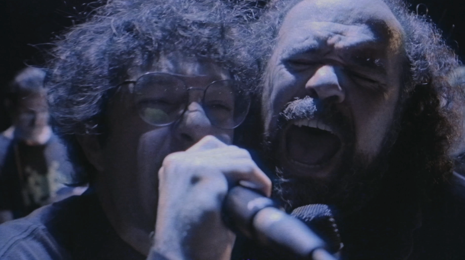 Carlinhos Carneiro lança clipe de “Pra Ter Saudade” com Supervão