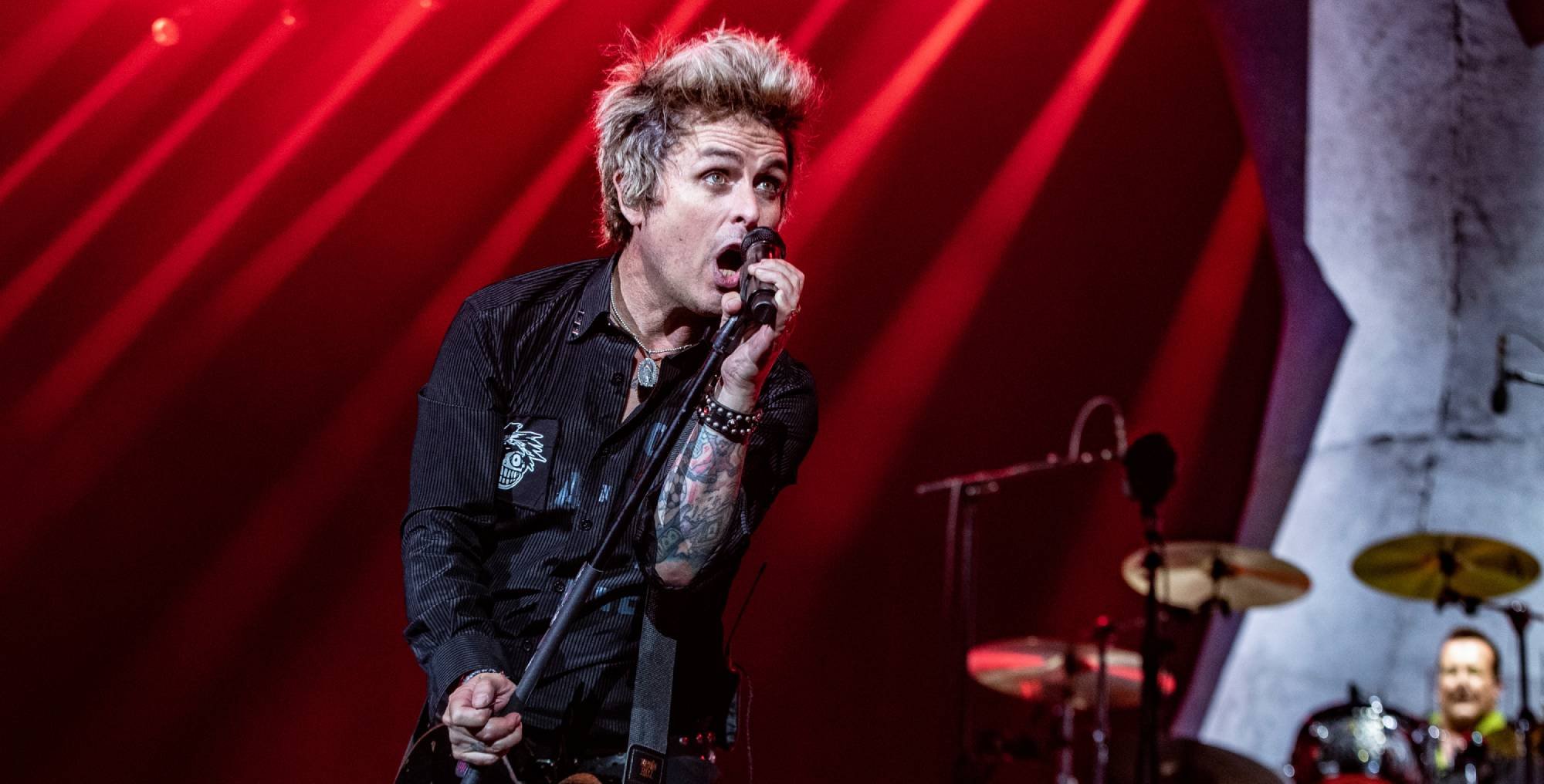 Green Day lança clipe “Suzie Chapstick” e revisita ‘Saviors’